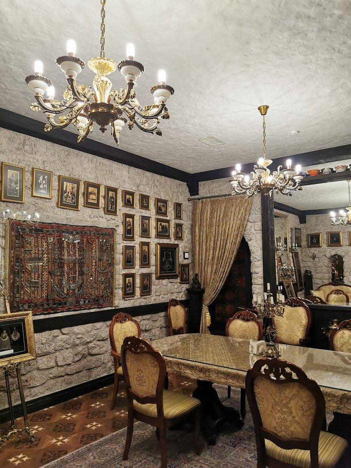 gallery